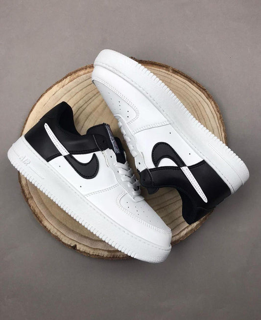 NIKE DUNK