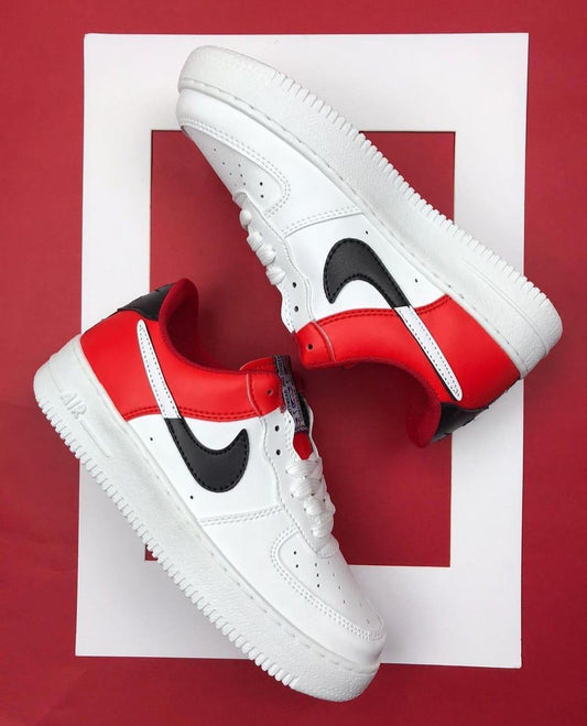 NIKE DUNK