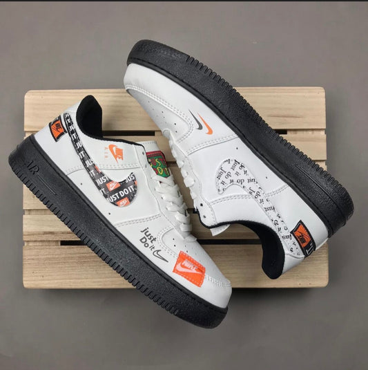 NIKE DUNK