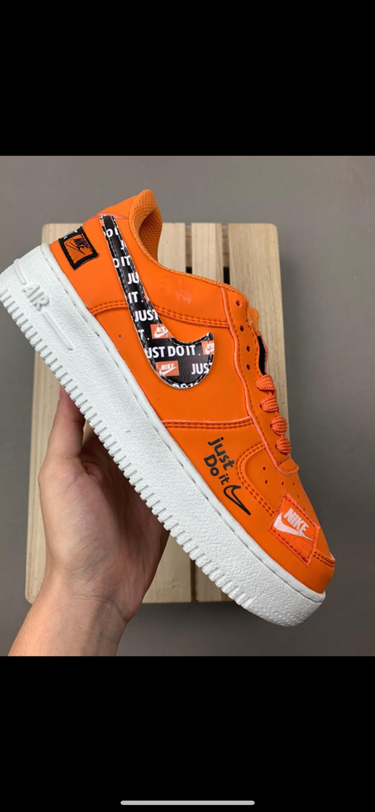 NIKE DUNK