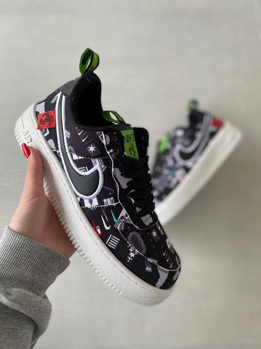 NIKE DUNK