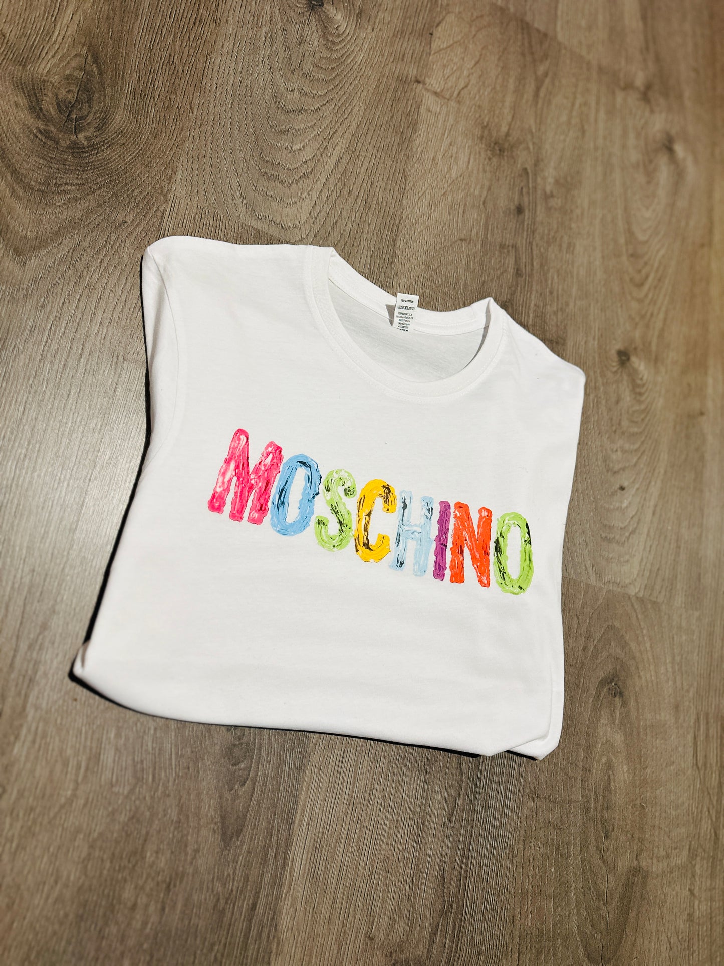 CAMISETA MOSCHINO COLORINES OLD