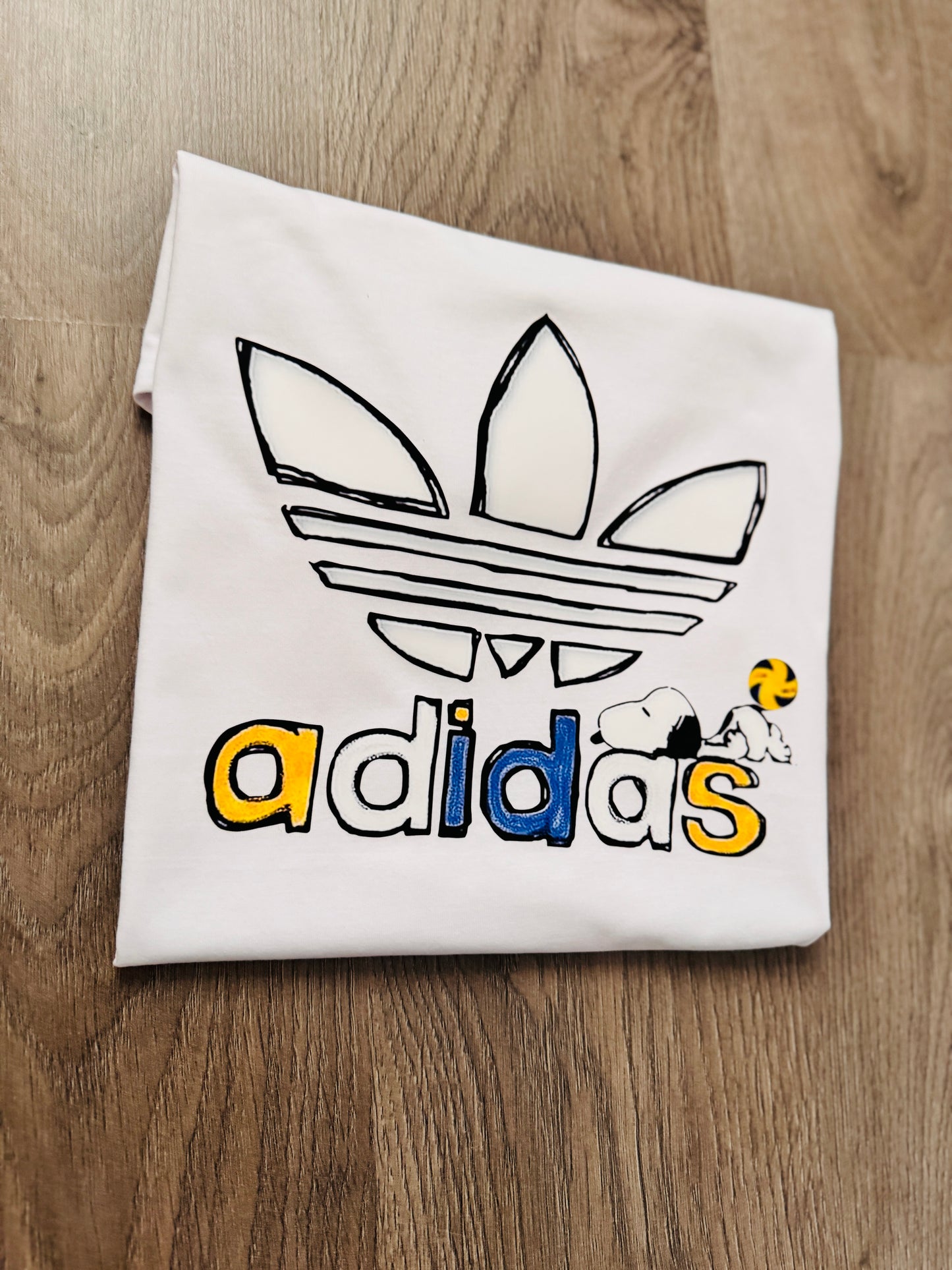 CAMISETA ADIDAS snoopy