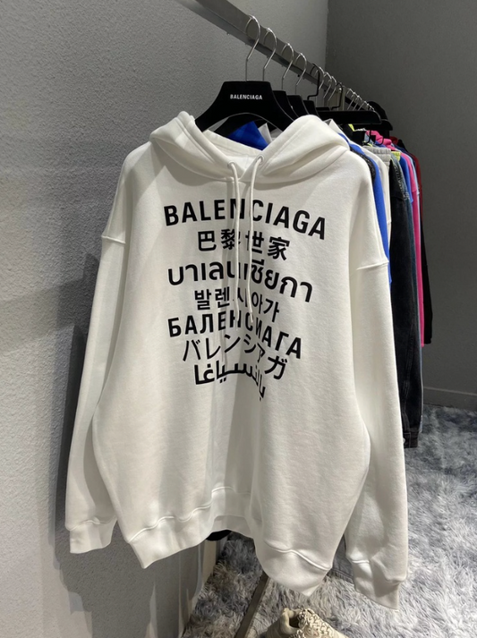 SUDADERA CON CAPUCHA BALENCIAGA 3