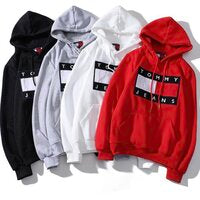 SUDADERA CON CAPUCHA TOMMY.