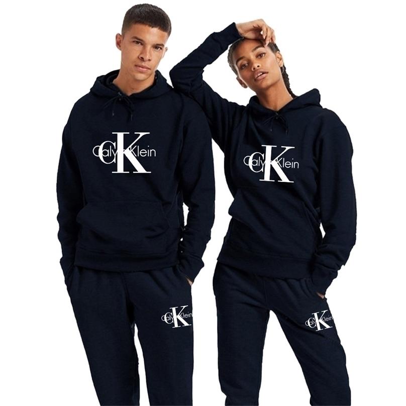 CHANDAL PAREJA 1 CALVIN KLEIN